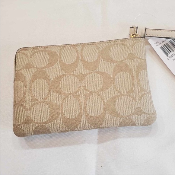 Coach Beige and Cream Wristlet - Picture 6 of 6